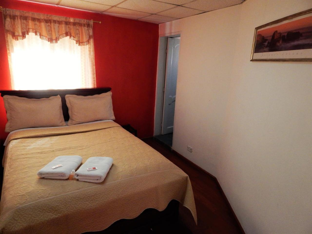 Hostal Imperial كويتو المظهر الخارجي الصورة